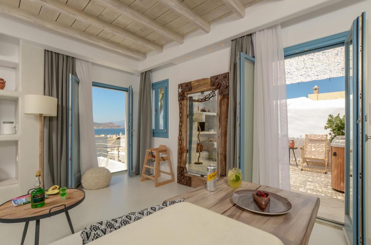 Honey & Cinnamon Luxury Suite Naxos City Exterior photo